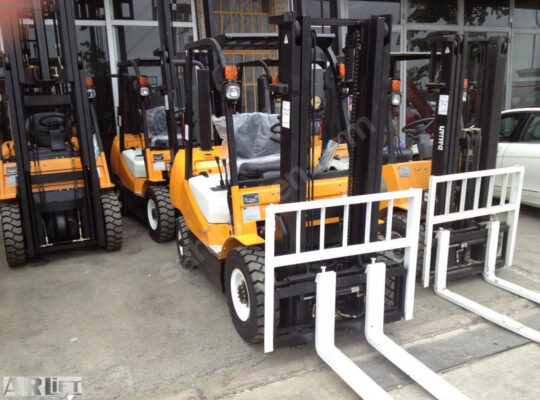 2016 Model 3 Metre Asansörlü Forklift