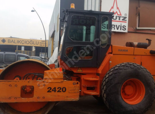 Kiralık Hamm 2420 Toprak Silindiri