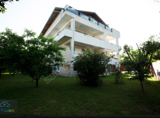 Tarabya’da Boğaz Manzaralı Parti ve Organizasyon Evi