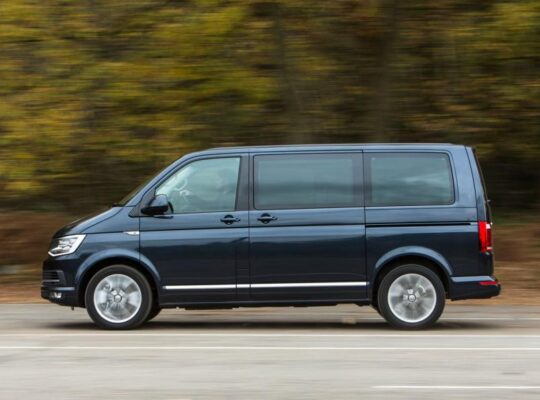 VW CARAVELLE Kiralık