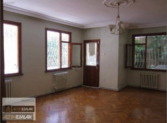 FLORYA TAM MERKEZDE GENİŞ 3+1 135 M² KİRALIK DAİRE (KOD:324)