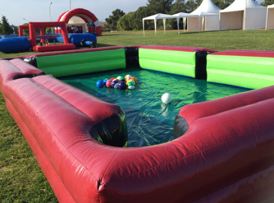 ŞİŞME Oyun AYAK BİLARDOSU