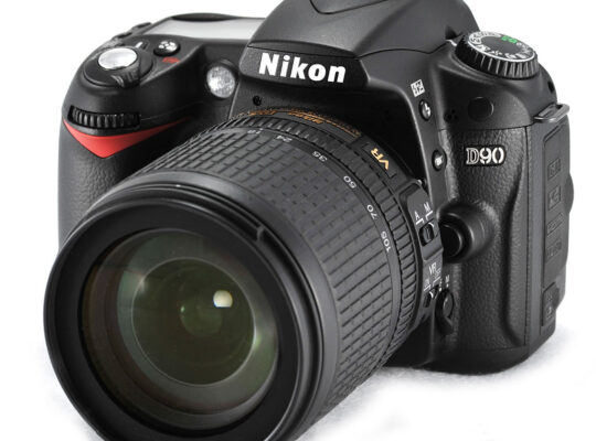 Nikon D90 DSLR Kamera