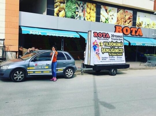 Gezici Reklam Aracı Mobilboard