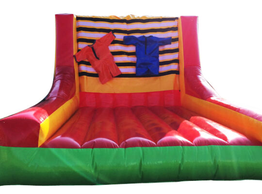 ŞİŞME OYUN ZIPLA YAPIŞ