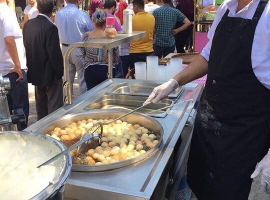 NOSTALJİK SATICI LOKMACI