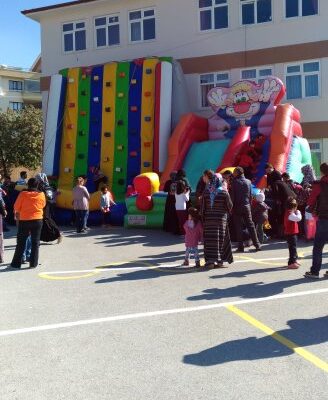 ŞİŞME OYUN PARKI TIRMANMA DUVARI