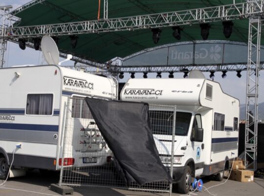 Kiralık Karavan