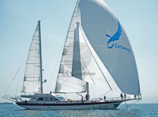 Ece Exclusive Tekne Kiralama