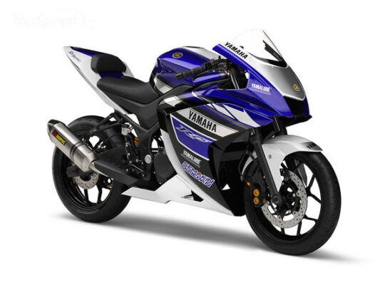 YAMAHA R25 MOTOSİKLET