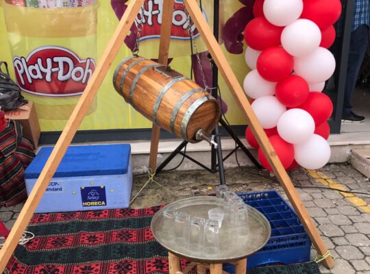 SOKAK SATICILARI YAYIK AYRANI DAĞITIMI