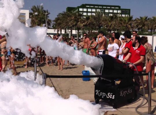 KİRALIK KÖPÜK MAKİNESİ