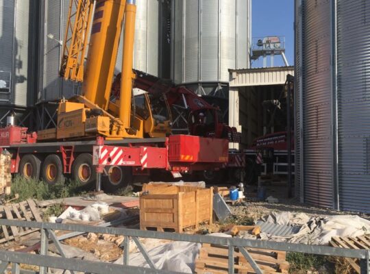 KON-KUR VİNÇ TEN 220 TONLUK MOBİL VİNÇ