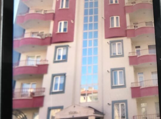 Esenyurtta kiralık 175m2 daire