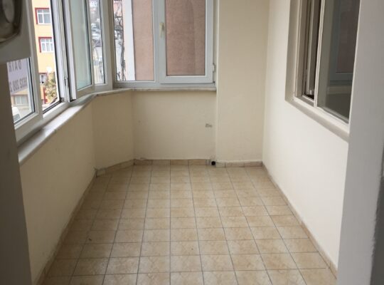 ATAŞEHİR DE 3+1 KİRALIK 1300 tl.