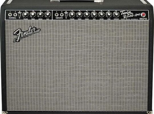 Fender 65 Twin Reverb Elektro Gitar Amfisi Kiralama