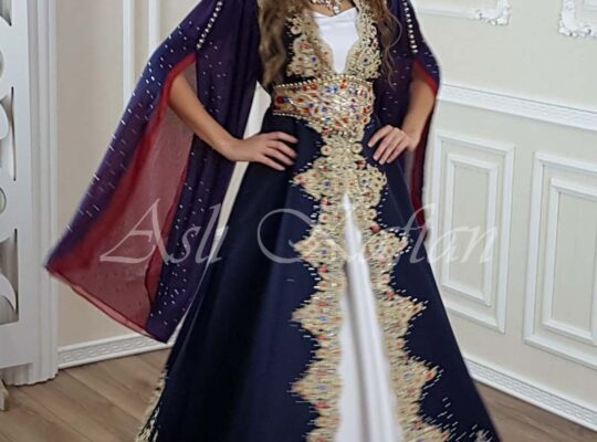 Lacivert Bindallı Kiralama