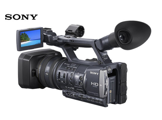 Sony AX2000E KİRALIK