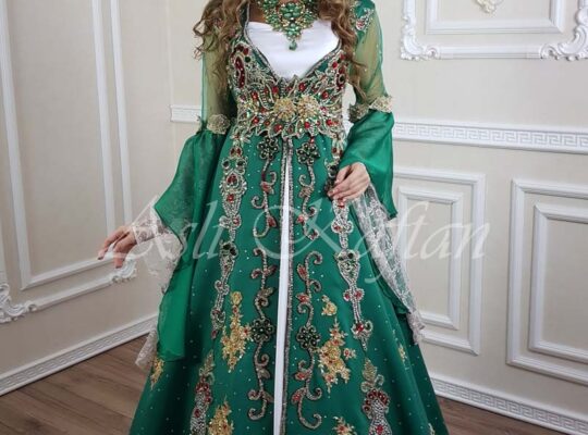 Yeşil İşlemeli Bindallı Kiralama