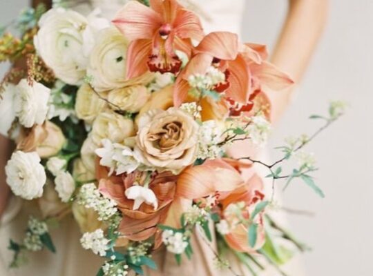 VESAiRE FOR DCEY BRIDAL – Gelin Buketi Kiralama