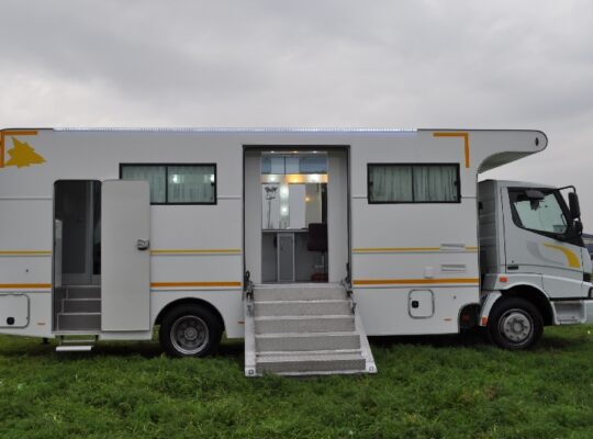 Bmc Makyaj Kamyonu Kirala