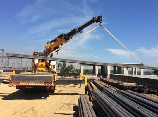 30-35 Ton Çift Kırma Vinç