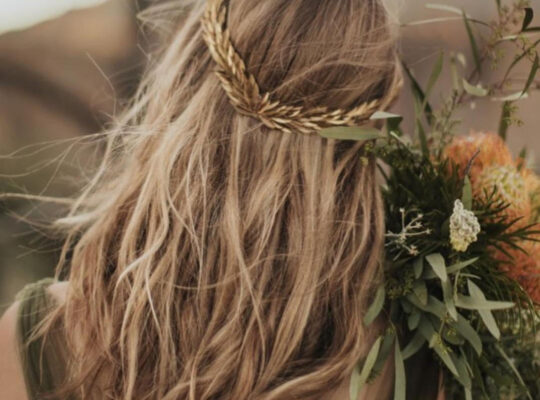 LES COURONNES DE VICTOIRE – Albenia Saç Aksesuarı Kiralama