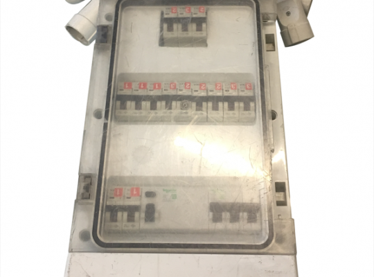 (421)Plastik Elektrik Dağıtım Panosu