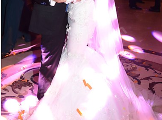 Kiralık Özel Kumaş Yurtdışı Tasarım 36 Beden Gelinlik