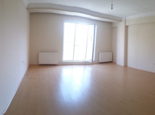 Fatih mahallesinde 3+1 kiralık daire 1100 TL