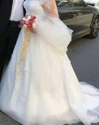 Büyük beden gelinlik