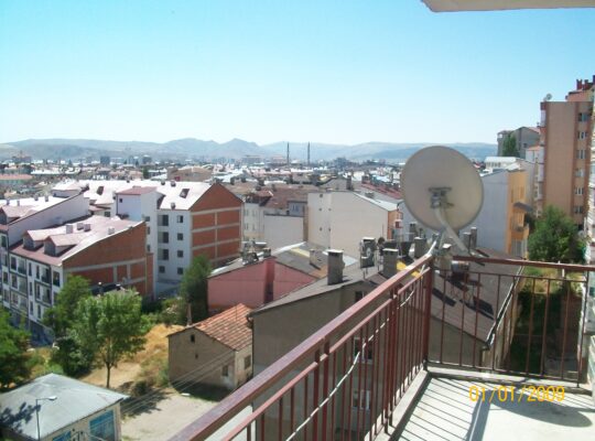 KİRALIK 2+1 KALORİFERLİ DAİRE