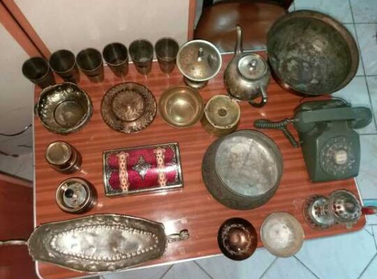 Kiralık Bakır Pirinç Antika