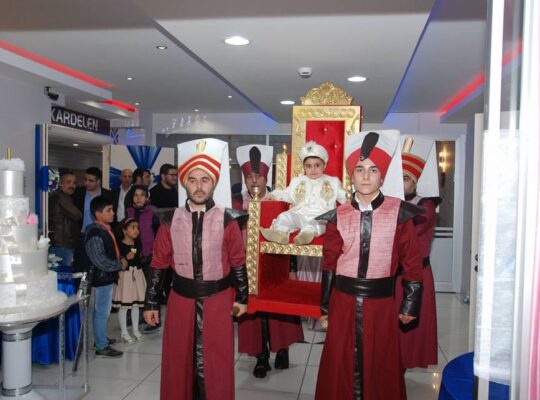 Sünnet Tahtı Kiralama Servisi