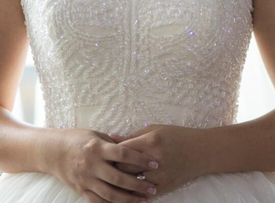 Kiralık Özel Dikim Tasarım Gelinlik