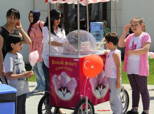 Pamuk Şeker Arabası