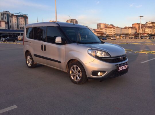 KİRALIK FİAT DOBLO DİZEL MANUEL VİTES FUL+FULL ÜÇRETSİZ TESLİMAT HİZMETİMİZ VARDIR