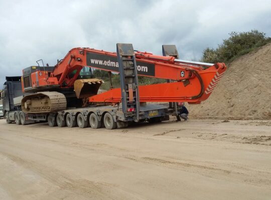 KİRALIK 18M – 20M – 23M – 25M UZUN BOM EKSKAVATOR