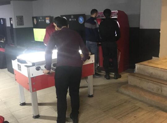 İSTANBUL İÇİNE CİRO PAYLAŞIMLI OYUN MAKİNELERİ BOKS MAKİNESİ