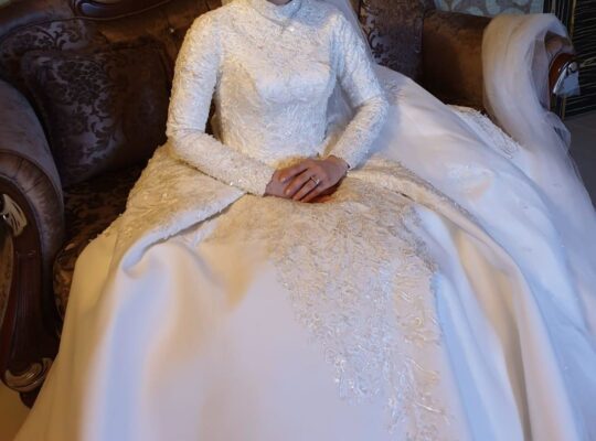 Özel dikim gelinlik