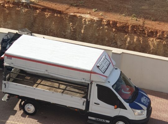 Kiralık kamyonet tenteneli