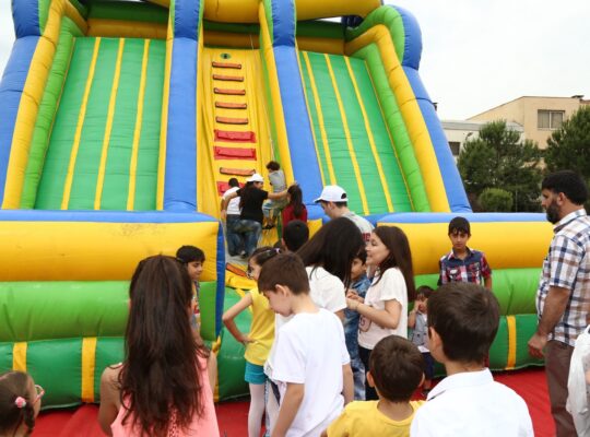 İKİZ DEV KAYDIRAK KİRALAMA