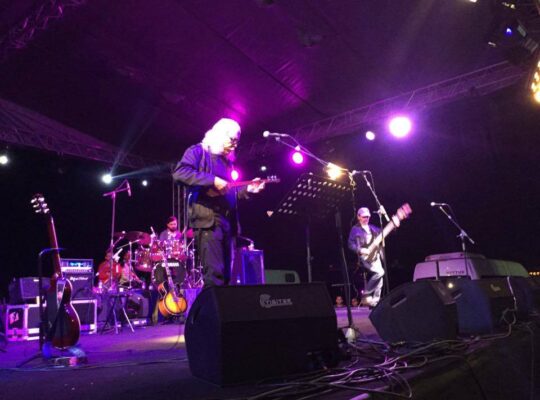 Ses Işık Sahne Led Ekran Orkestra Dj Kiralama