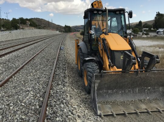 Ankara İçi JCB Kiralık JCB Kırıcılı Kepçe