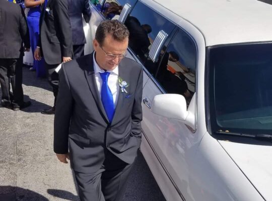 ÖZEL ŞÖFÖRLÜ LİMUZİN KİRALAMA