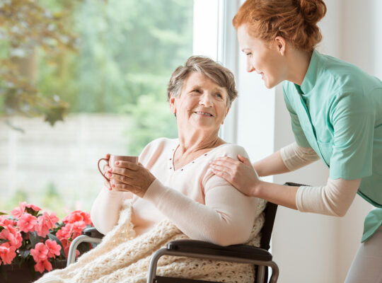 Balıkesir Çevresinde Hasta – Çocuk – Yaşlı Bakıcı Hizmeti