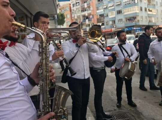 İZMİR BANDO EKİBİ KİRALAMA HIZMETLER. 05 4 1 951 78 03