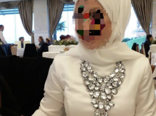 Beyaz tesettür nikah elbisesi