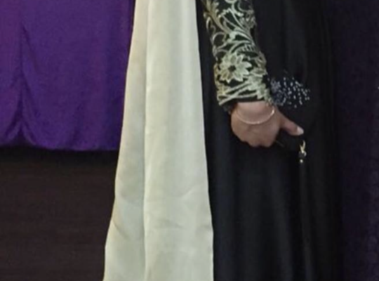 Siyah tesettür abiye