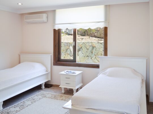 MUĞLA BODRUM YALIKAVAK’TA ÖZEL HAVUZLU ULTRA LÜKS KİRALIK VİLLA